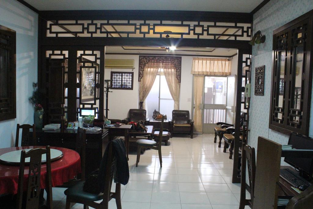 Tainan Travel Inn - Chenggong Univ. Εξωτερικό φωτογραφία